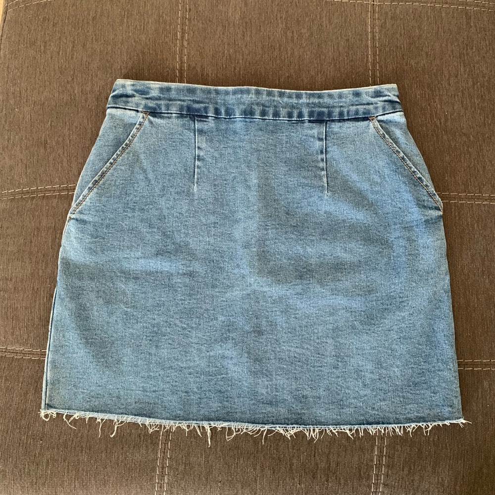 Forever 21 High Rise Mini Denim Skirt with Pockets